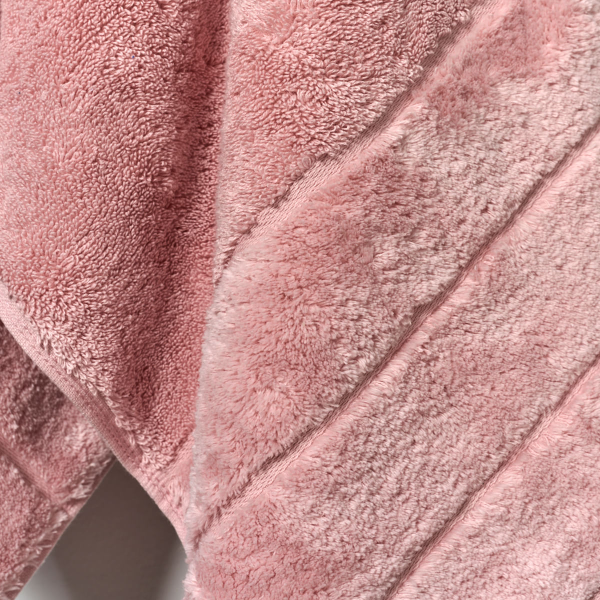 03 10 0056 Toalha Banho Seven Hundred Rosa Claro 002